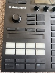 Native Instruments Maschine Mk3 Drum Controller Drum Machine Hardware only