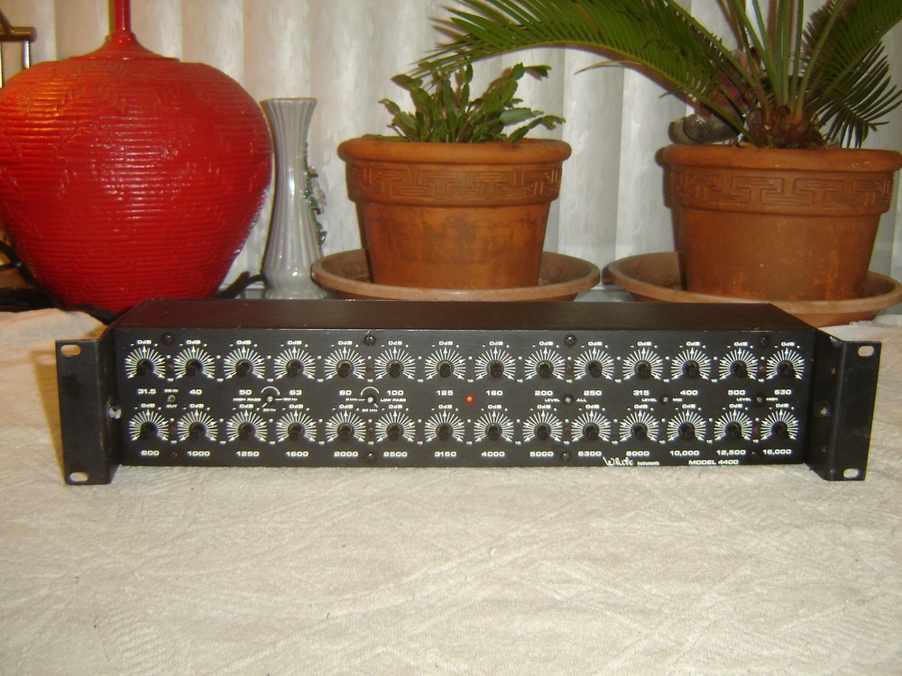 White Inst. 4400, 28 Band Equalizer Crossover, Eq, Vintage Rack