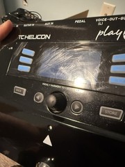 TC-Helicon Play Acoustic Digital Vocal Processor & Multi-Effects Acoustic Guitar