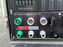 MOTION LABS 400AMP 1300-400A-18-2-01 POWER DISTRO W/ WHEELED CASE# 3492 THS