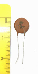 50 – NOS Solar Ceramic Disk Capacitors 390 pfd @ 2.5 kv Test Good!