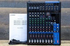 Yamaha MG12XU MG Series (XU Model) 12-Input Stereo Analog Live Mixer w/ Effects