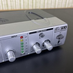 Behringer MiniFex FEX800 Multi-FX Processor SEE VIDEO