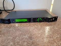 AKG DSR800 BD1 DANTE Digital Wireless Stationary Receiver 3380H00100 ( 548-614 )
