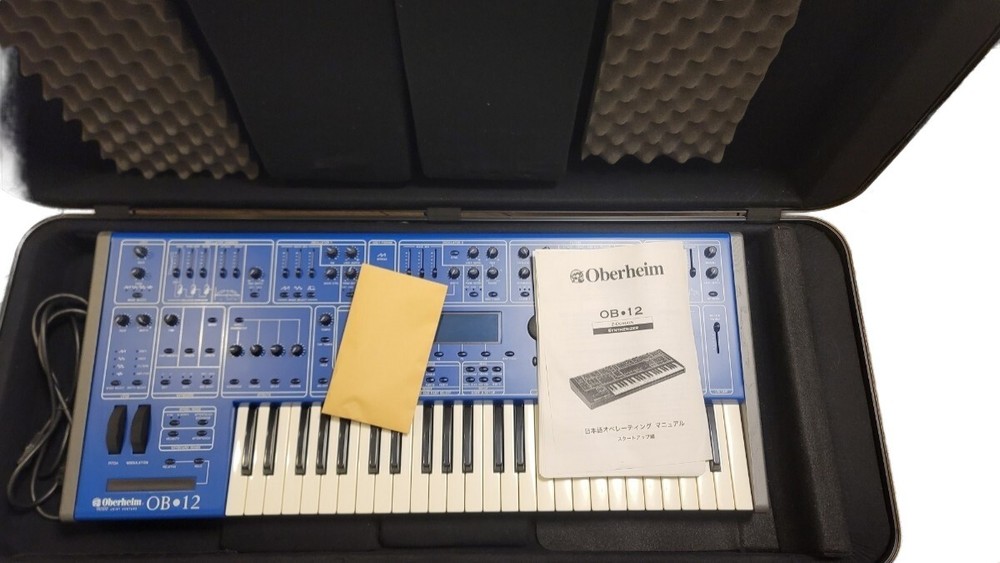 Oberheim OB-12 Virtual Analog Synthesizer 100V Hard Case Tested Working AC100V