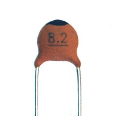 100pc Disc Ceramic Capacitor 8.2pF 50V ±5% NP0 RoHS Taiwan NPO