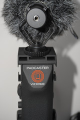 Padcaster Verse Mobile Media Kit for smartphone W/ Accessories & 3200MAH Battery