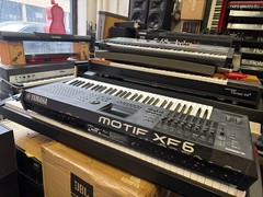 Yamaha Motif XF6 keyboard 61 keys XF ARMENS