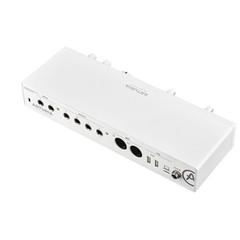 Arturia – MiniFuse 4 – Compact USB Audio & MIDI Interface 4, White