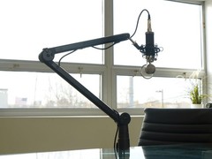 Rockville RG30 ROGAN STAND 30″ Pro Boom Arm Mic Stand w/ Fixed Mount+Desk Stand