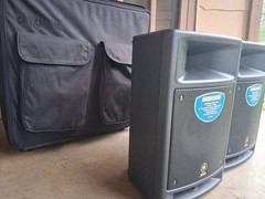 Yamaha PA Speaker Model MSR100 SPEAKER BUNDLE___2 speakers and Carrying Case!