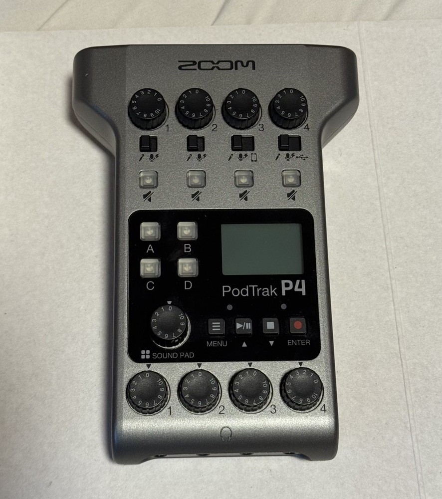 Zoom PodTrak P4 Pro Podcasting Recorder Open box