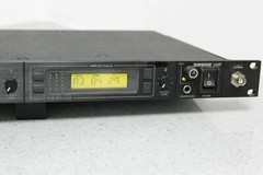 Shure U4D-J4 554-584 MHz Dual Channel Wireless Microphone Receiver SHIPS FREE