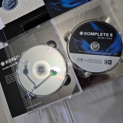 The Komplete 8 Instruments & Effects Collection Discs 27 INSTRUMENTS 110 GB