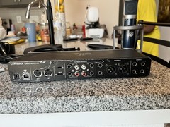 Behringer U-PHORIA UMC404HD USB Audio Interface and Studio Equipment. Mic + HP’s