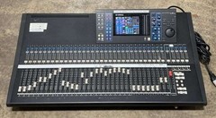 Yamaha LS9-32 32-Input Digital Mixing Console with Power Cord