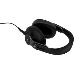 AKG Podcaster Essentials With Lyra USB Microphone and K371 Headphones LN