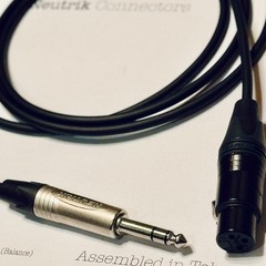 1–200 ft Mogami 2893 Flexible Quad Black | Choose Neutrik XLR/TRS | Bulk Ready