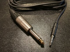 1/8″ Stereo to 1/4″ Mono Summing Cable w/ RESISTORS for Positive Grid Spark amp