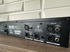 Behringer ULTRAGRAPH PRO FBQ3102HD 2-Channel 31-Band Graphic EQ