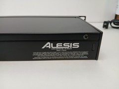 Alesis MidiVerb 4 Dual-Channel Multi-Effects Processor w/ Power Supply