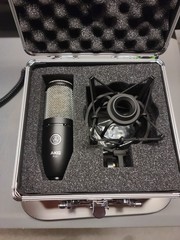 AKG P220 Large Diaphragm Cardioid Condenser Microphone