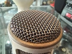 RODE PODCASTER MICROPHONE WHITE | MADE IN AUSTRALIA