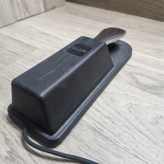 Yamaha Electric Piano Keyboard Sustain Foot Pedal Corded