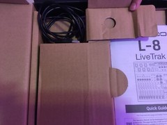 Zoom LiveTrak L-8 Portable Podcast 8-Track Multitrack Recorder