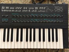 Used Yamaha DX7IID Synthesizer w/Original ROM Cartridge, Manual, Midi Cable, Bag