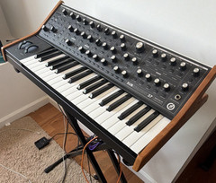 Moog Sub 37 37-Key Analog Keyboard Synthesizer w/ Mod Wheel, Headphone