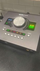 Universal Audio Apollo Twin Thunderbolt Audio Interface
