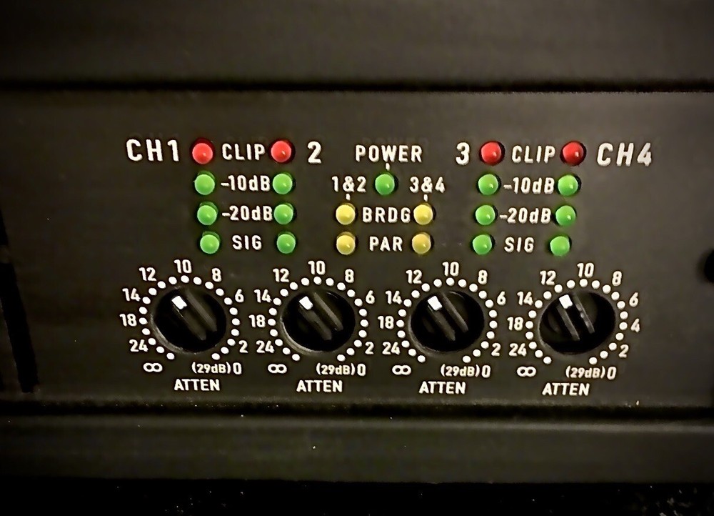 QSC CX254–4 X 250 Watts Per Channel—Professional Power Amplifier