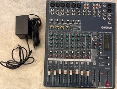 Yamaha MG124CX 12-Channel Stereo Mixing Console Mixer Built-In SPX Effects