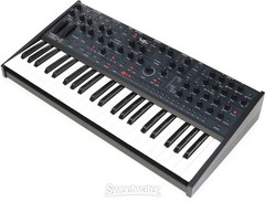 Oberheim TEO-5 Compact Polyphonic Analog Synthesizer