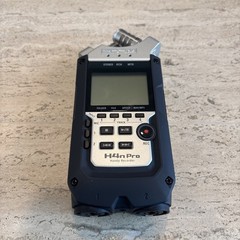 Zoom H4N Pro Multi Track Portable Digital Recorder (with 2 Mic Covers)