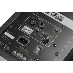 JBL 305P MKII Studio Monitor (5″ Powered)