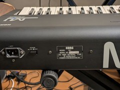 Korg M1 Analog Workstation Synthesizer New Battery Presets Restored Hard Case