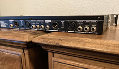 Behringer MDX2600 Composer Pro-XL 2-Channel Vocal Compressor Dynamics Processor