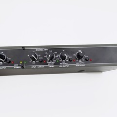 Dbx 223XL Stereo 2-Way/Mono 3-Way Crossover Rack Mountable Tested Working NEW US