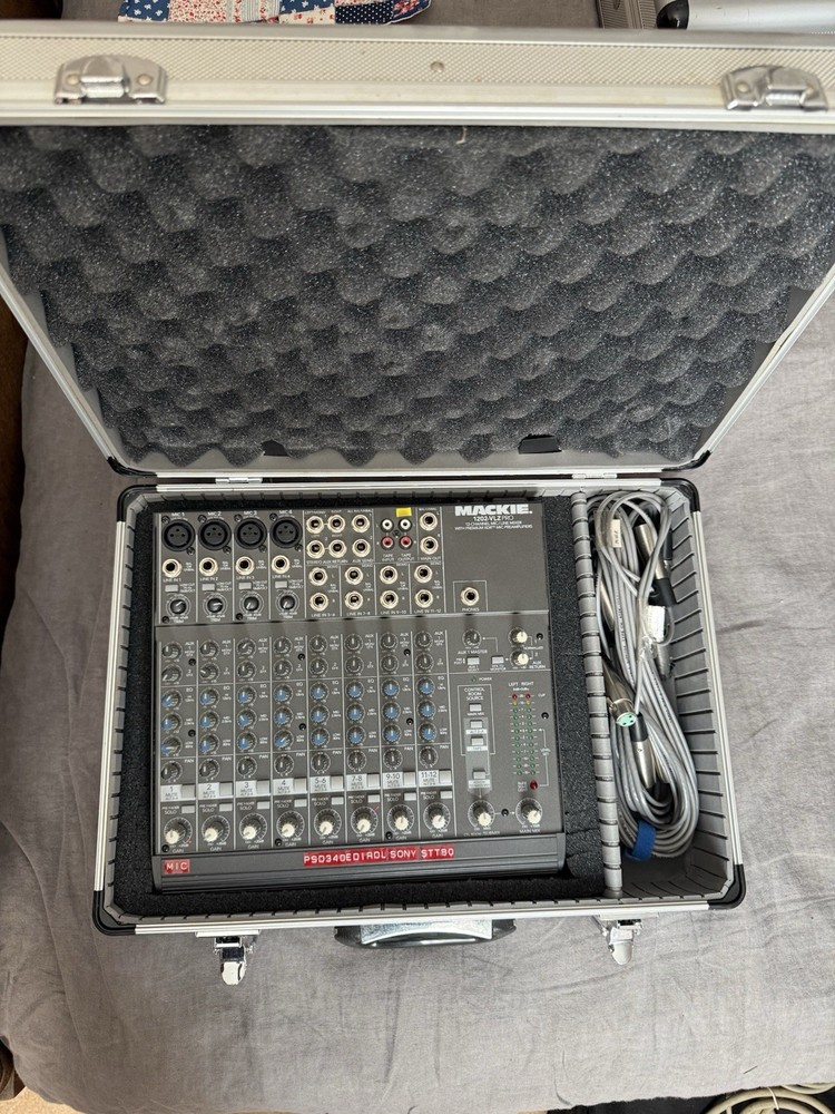 Mackie 1202-VLZ Pro Compact Audio Mixer