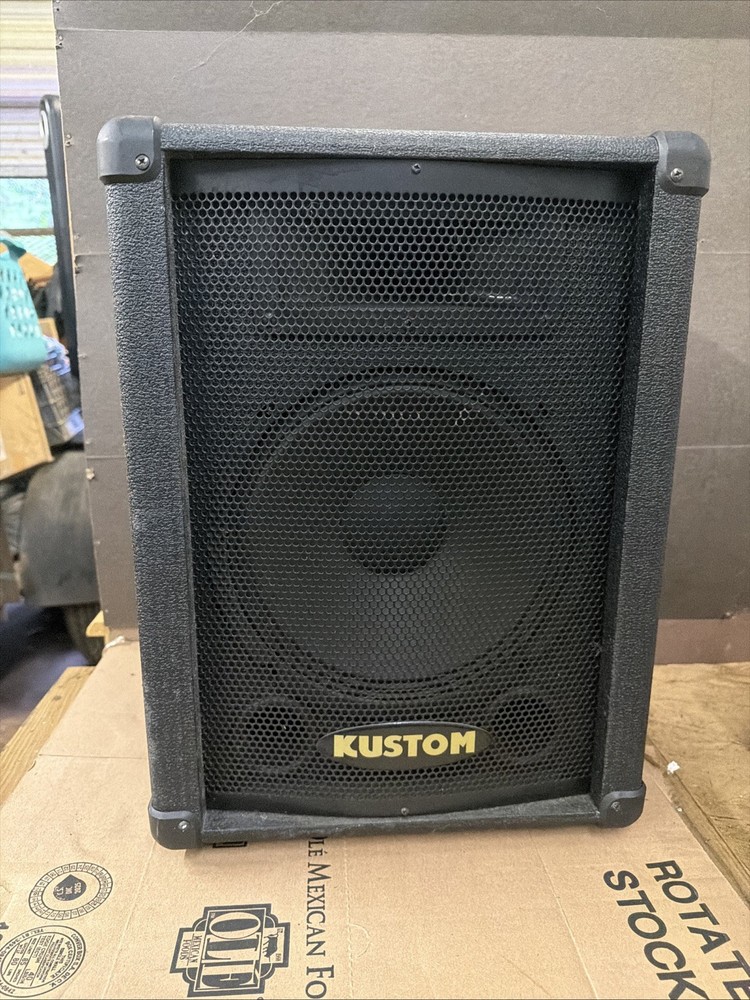 Kustom KSC10 Speaker 60 Watt RMS – 120 Watt Music 18” X 14” X 10”