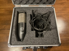 AKG P220 Large Diaphragm Condenser Microphone w/ Shock Mount and Case