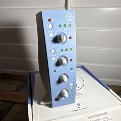 Digidesign Mbox USB Audio Interface 2-Channel 24-bit/48kHz Phantom + Box