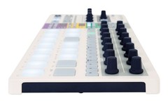 Arturia BeatStep Pro 64-Step Sequencer Midi USB Pad Controller+Laptop Backpack