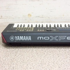 Yamaha MODX6+ 61 Semi-weighted Key Synthesizer w/ case Operation OK