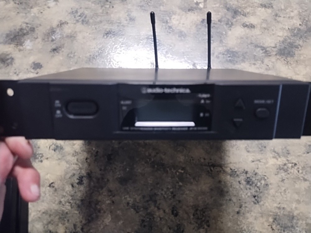 Audio-Technica ATW-R3100D Wireless Receiver See Description