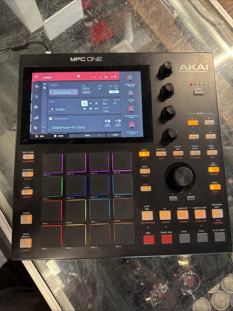 Akai Professional MPC One – Drum Machine, Sampler & MIDI Controller (No Box)