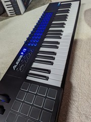 Alesis VI49 – 49-Key Keyboard Controller