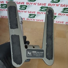University Sounds US664A Metal Microphone w/ EV400 Desk Stand & Cable – USED